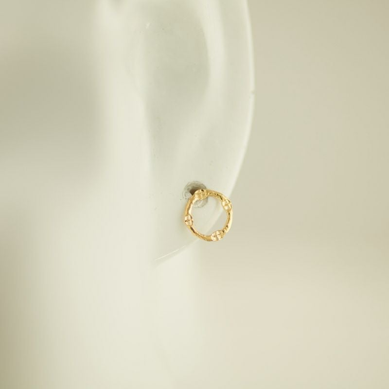 haccaseal ポストピアス -K18/Pt- | CASUCA