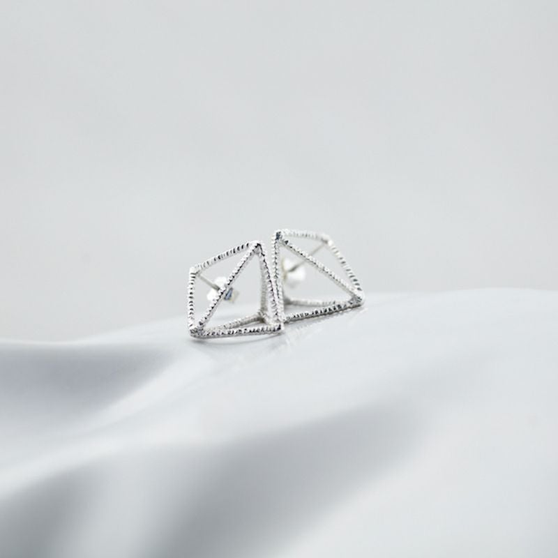 lilii グランドポストピアス -silver925- | CASUCA